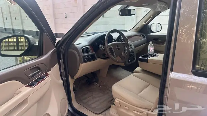 تم البيع يوكن 2014 قصير ماشي 192 كم 6