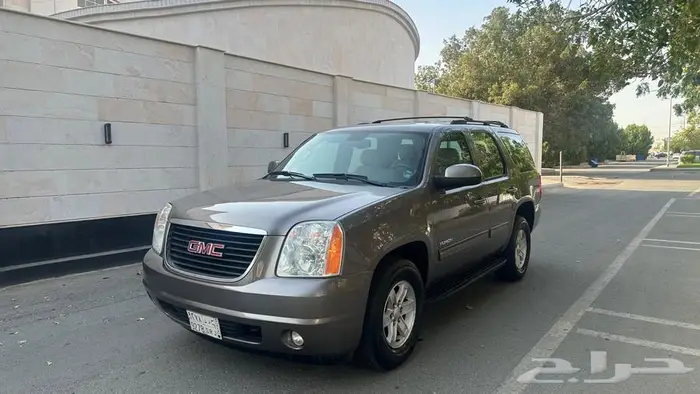 تم البيع يوكن 2014 قصير ماشي 192 كم 2