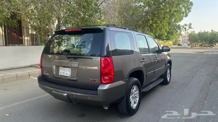 تم البيع يوكن 2014 قصير ماشي 192 كم 5