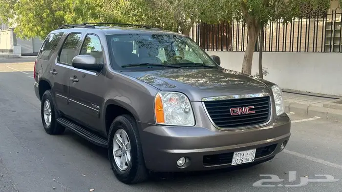 تم البيع يوكن 2014 قصير ماشي 192 كم 0