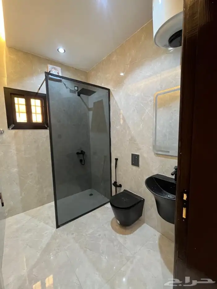 لبيع روفات ارضي وعلوي 11