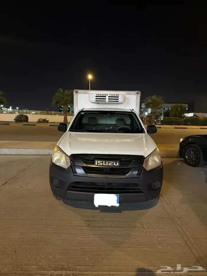 وانيت ديماكس ايسوزو ثلاجه للإيجار الشهري 1