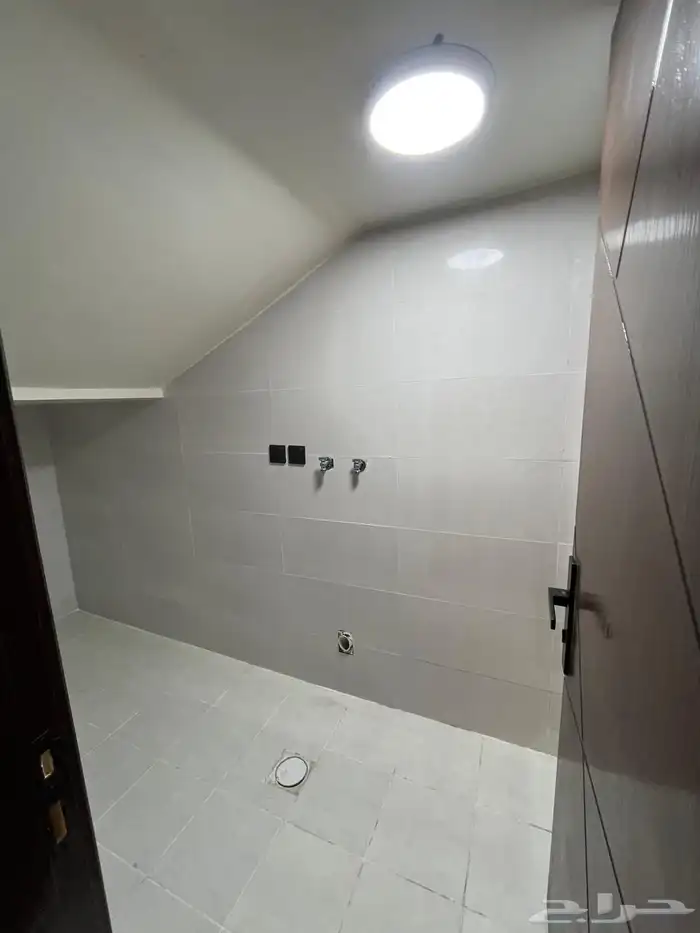 لبيع روفات ارضي وعلوي 12