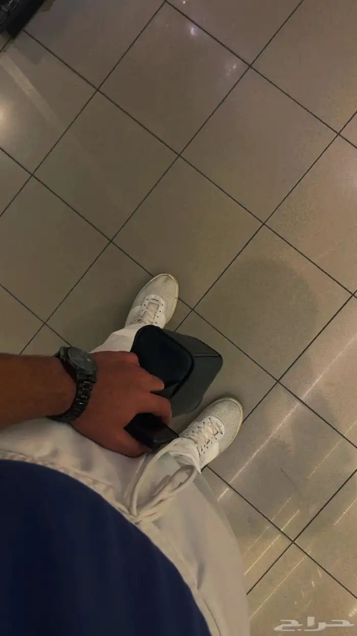 يلي عنده عطور للبدل يكلمني 0