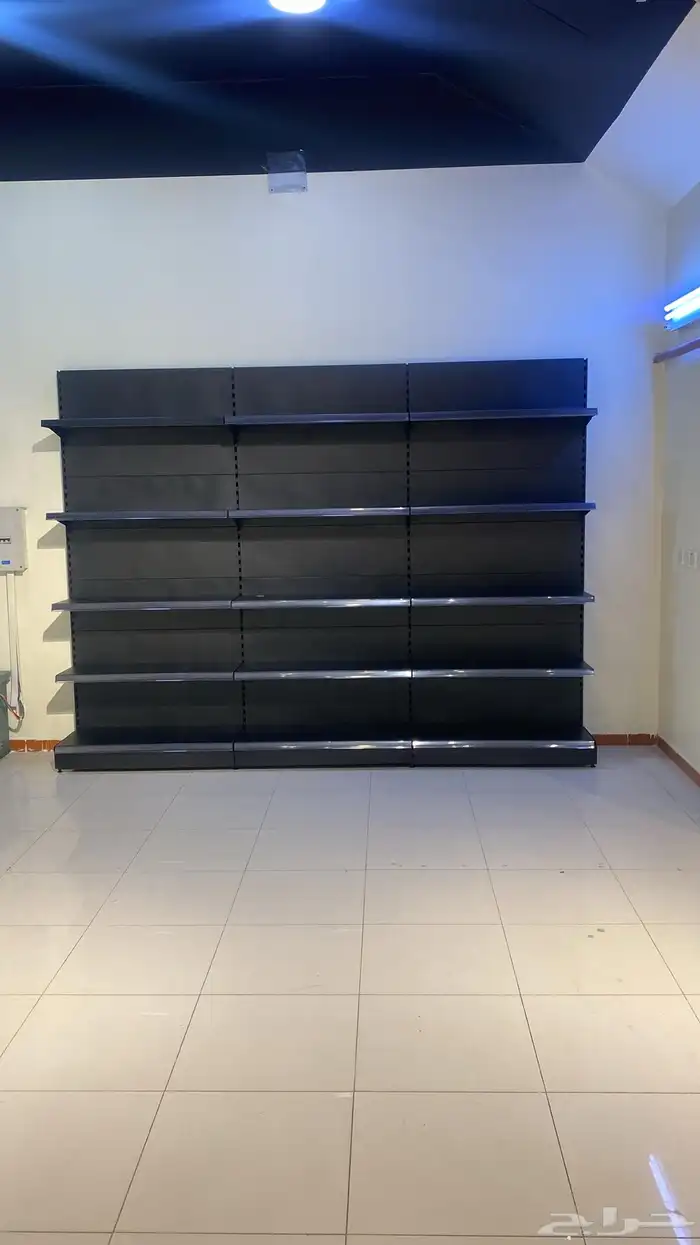 رفوف محلات تجارية بقالات صيدليات سوبرماركة 0