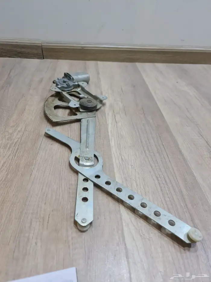 قطع كلاسيك كابرس وجمس وغيرها من السيارات الأمريكيه 0