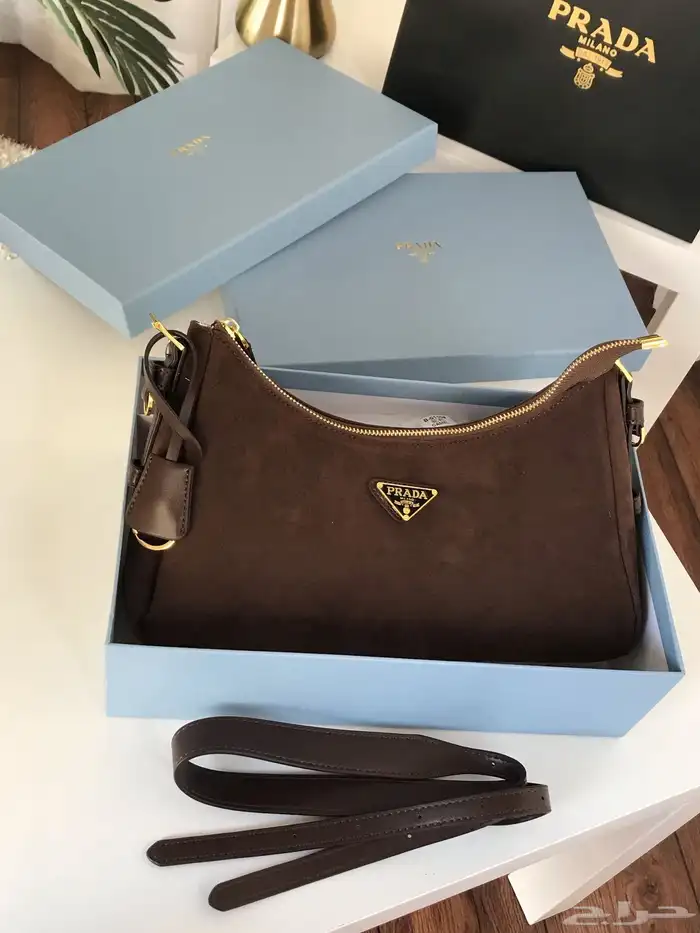 شنط برادا درجى اولى السعر 180 مع كامل الملحقات 3