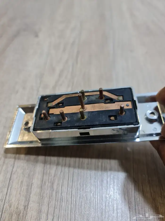 قطع كلاسيك كابرس وجمس وغيرها من السيارات الأمريكيه 4