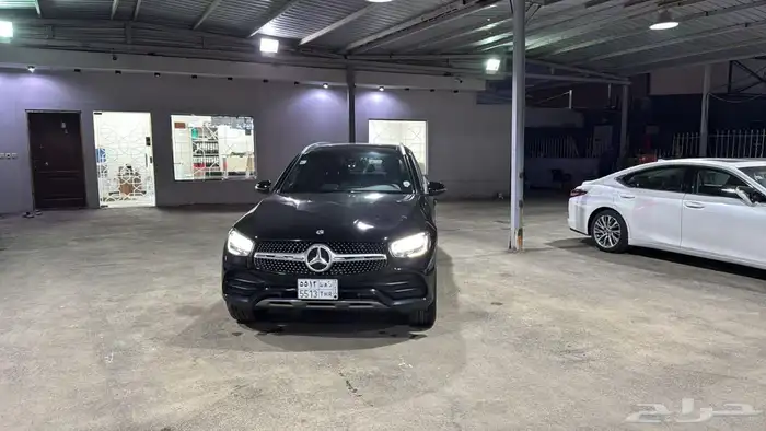 مرسيدس GLC300 بحالة الوكالة2020 LINE AMG سعر خاص بكج ديزاينو 4