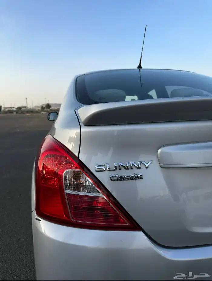 نيسان صني 2022 نظيفة 2