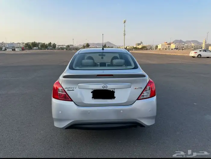 نيسان صني 2022 نظيفة 12