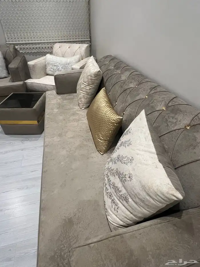 كنب جديد ونظيف 1 0