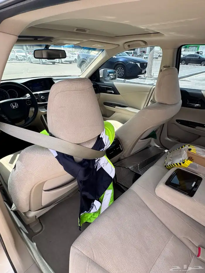 للبيع هوندا اكورد 2014 5