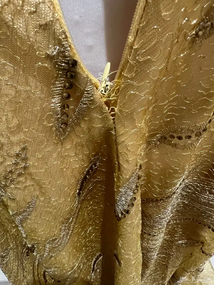 فستان سهرة اصفر 4