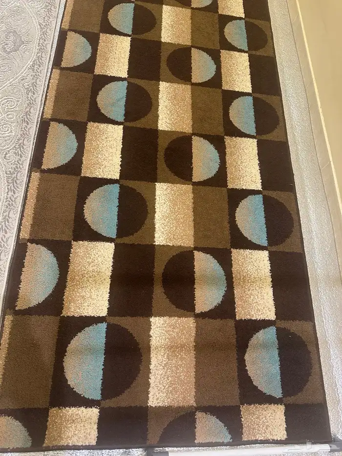 زوليات ثقيله وتمسك بمكانها نظيفه جدا للبيع 1