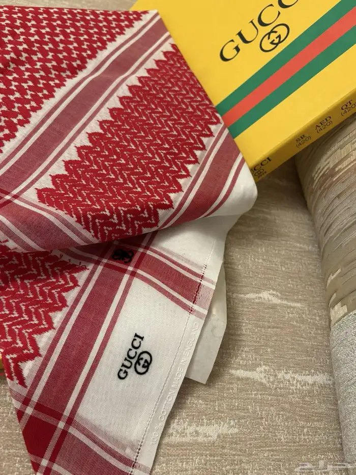 شماغ مونت بلانك وبربري وديور 2