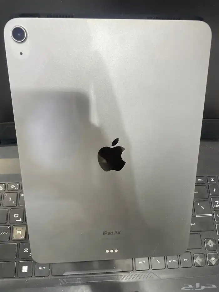ايباد اير iPad Air الجيل الخامس - 64قيقا 0