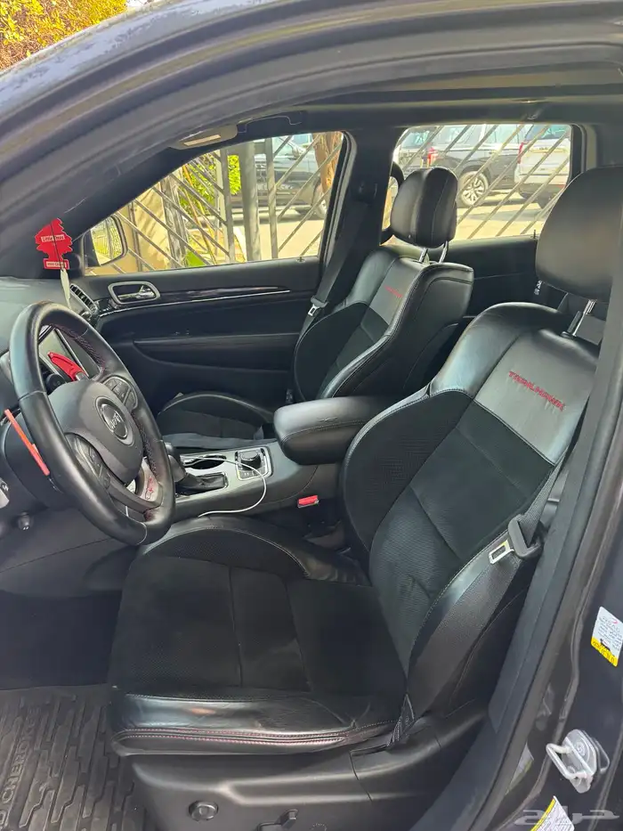 Jeep Grand Cherokee HEMI 5.7 Trail Hawk 5