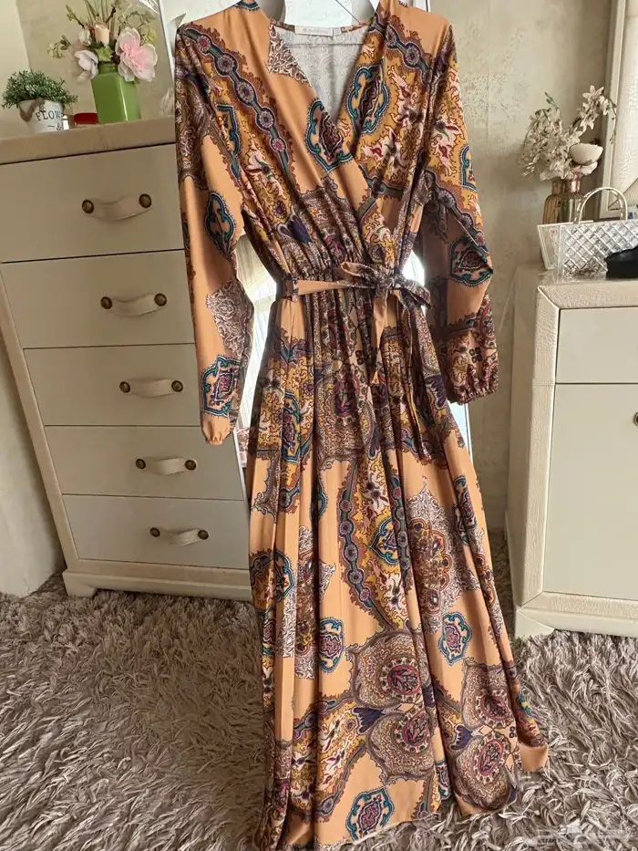 فساتين استخدام خفيف ماركة zara  montania 3