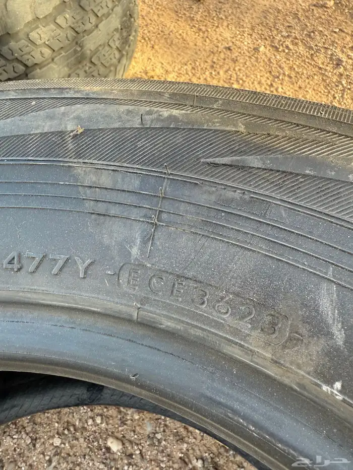 للبيع كفرات يوكوهاما شرط مقاس265 65 17 4