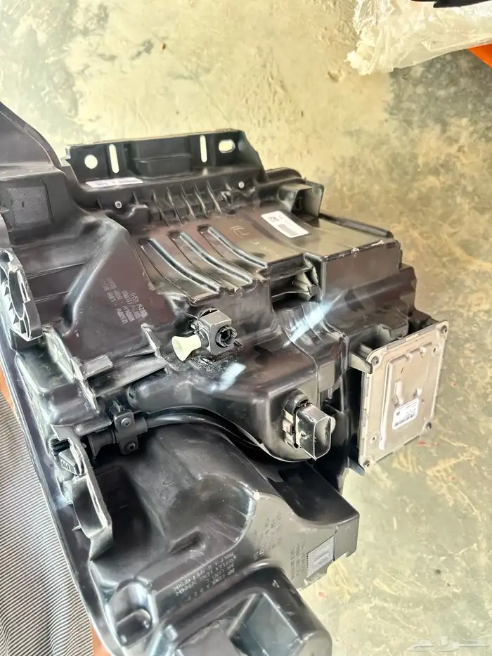 شمعة فورد f150 رابتر يسار 2022-2023 اصلي وكاله 5