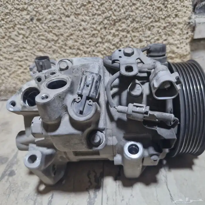 بيع جنوط لكزس 350es و كامري GL 10