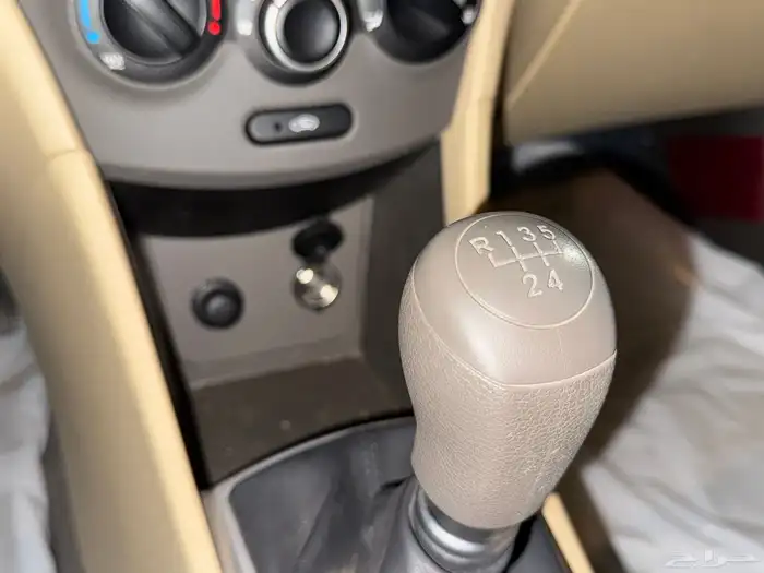 اكسنت 2012 مخزن ( مباع ) 42