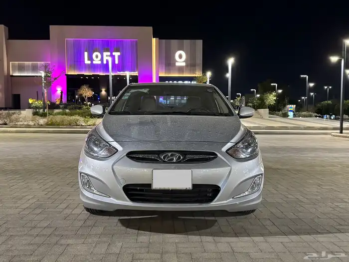 اكسنت 2012 مخزن ( مباع ) 1