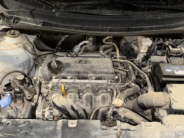 اكسنت 2012 مخزن ( مباع ) 24