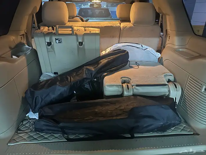 جيمس يوكون 2013 اللون اسود نظيف 8