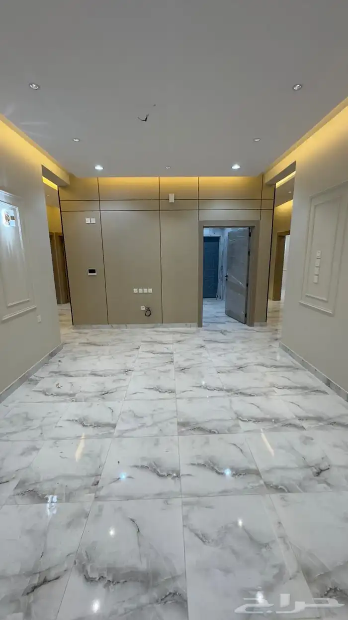 للبيع عمارة دور وملحق 2