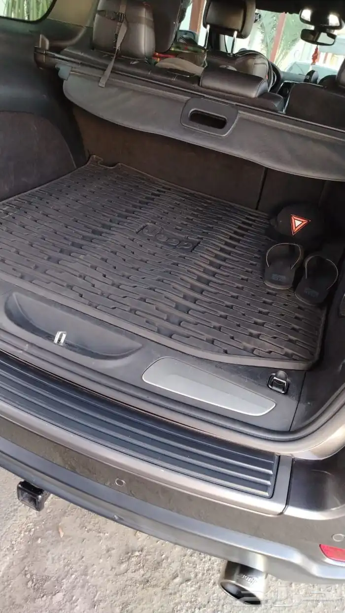 Jeep Grand Cherokee HEMI 5.7 Trail Hawk 4