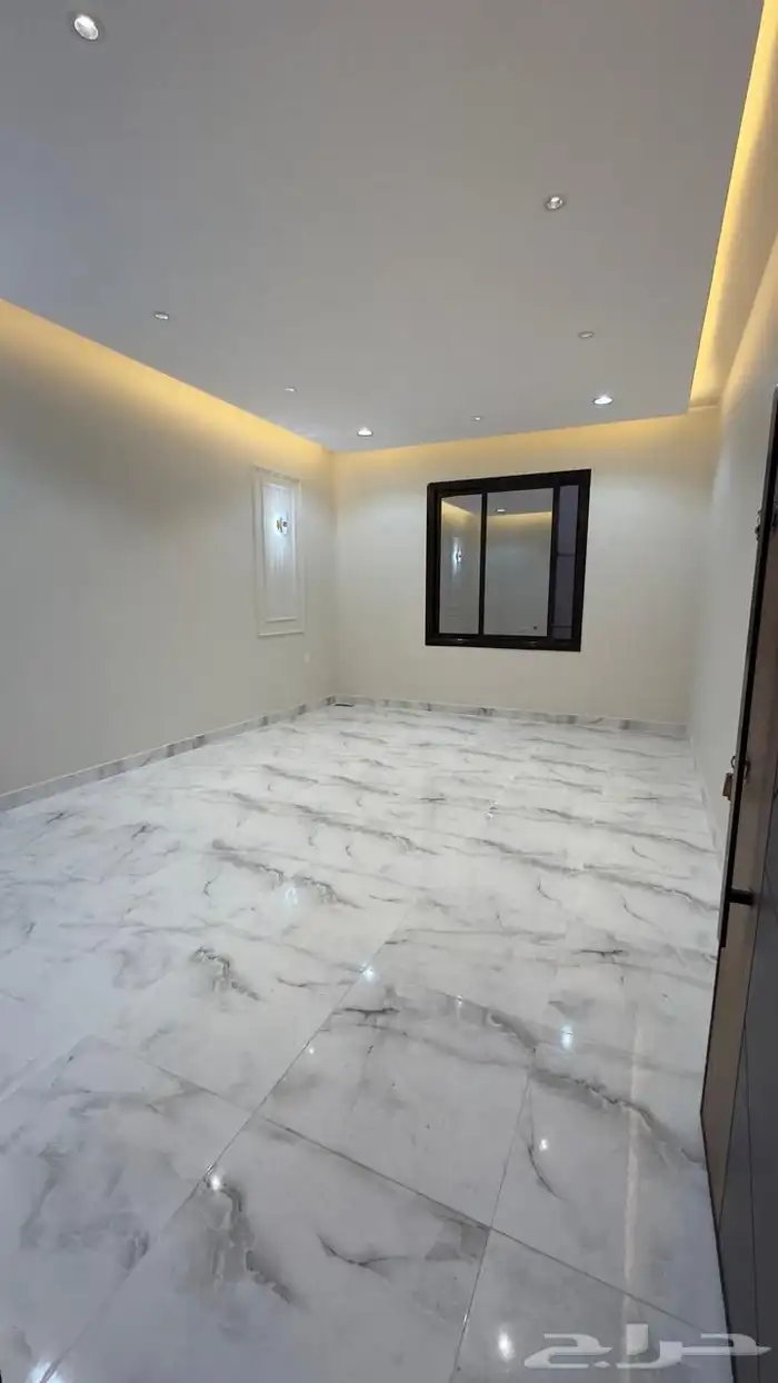 للبيع عمارة دور وملحق 11
