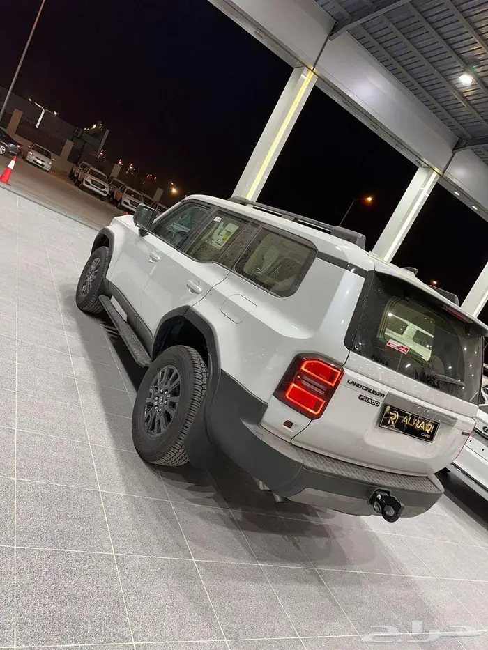 تويوتا برادو TXL3 بنزين 2025 9