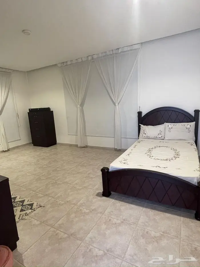 للإيجار مزرعة ( أسطبل خيول وفيلا سكني) ببريدة 9