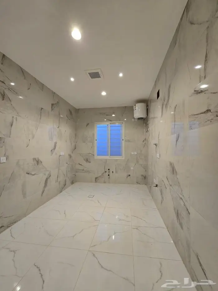 ارواف فاخرة للبيع خلف مدارس الذكر 6