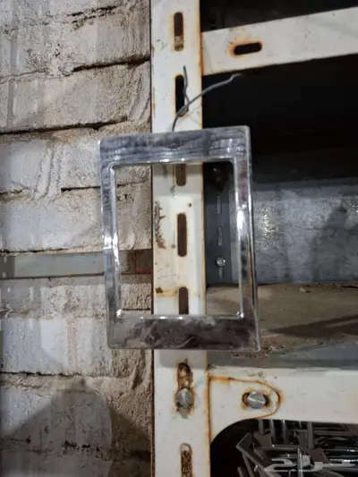 جمس وكابرس 36