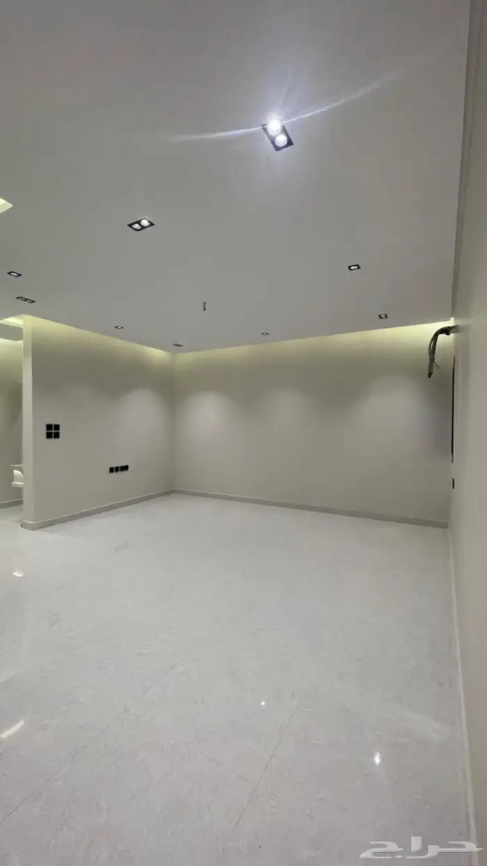 للبيع عمارة دور وملحق الشرائع جديدة 11