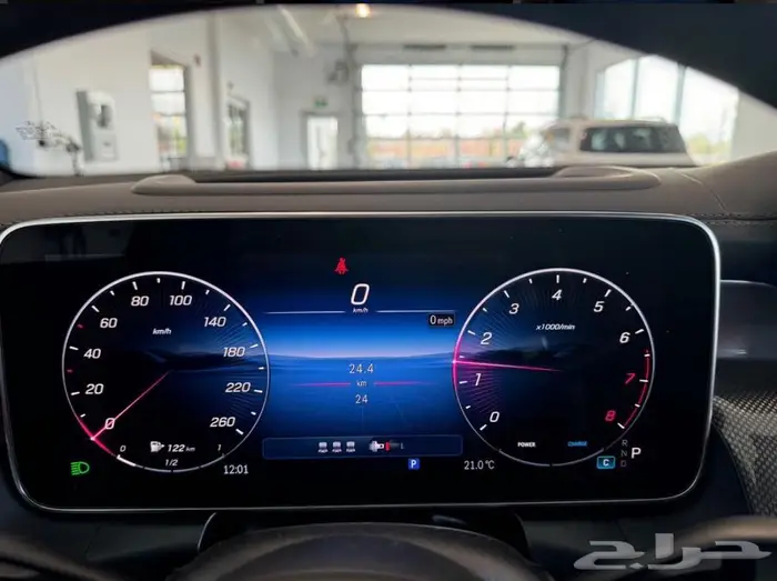 2025 Mercedes GLC300 Coupe أصفار 8