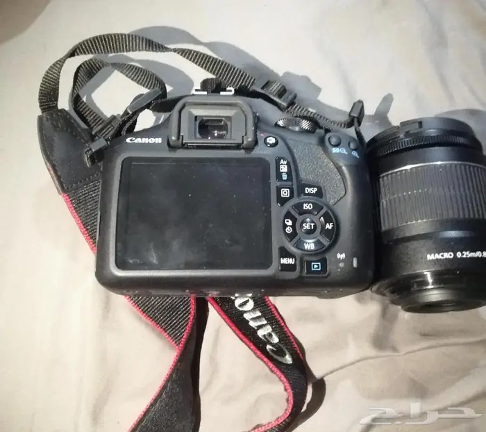 كاميرا Canon EOS 2000D مع جميع ملحقاتها جديده لم تستخدم 1