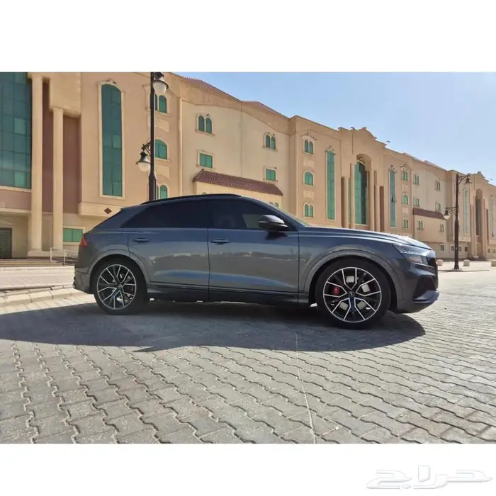 أودي Q8S 2023 5