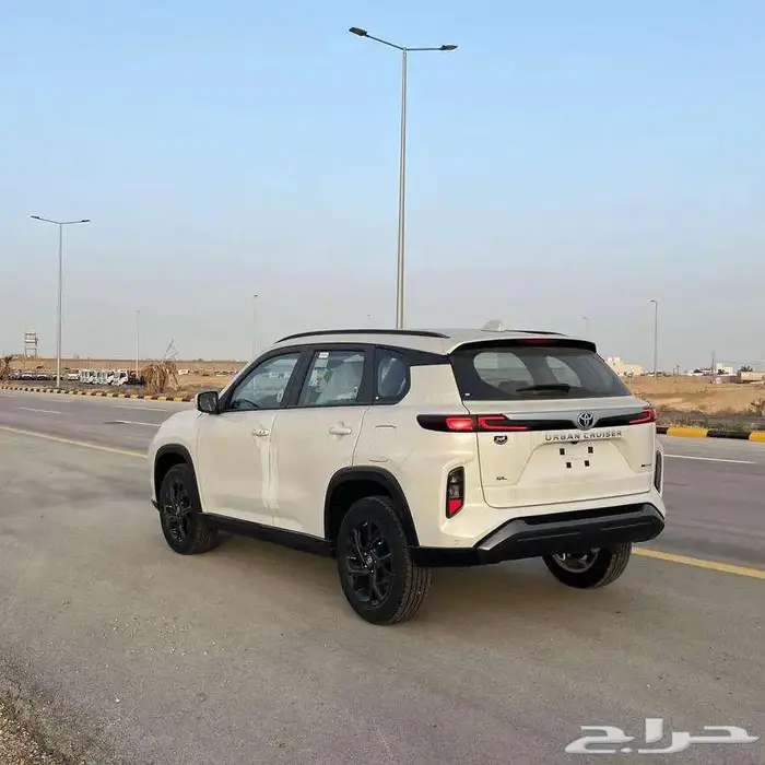 تويوتا اوربان كروزر 2025 كاش وتقسيط 2