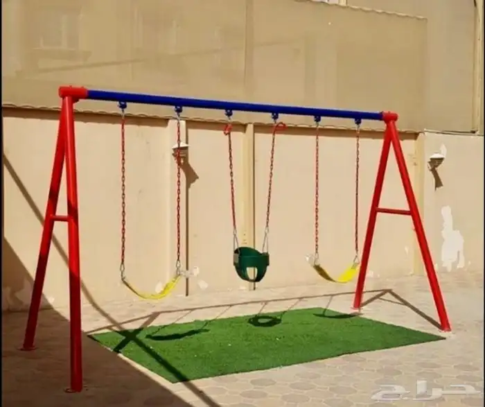 مرجيحه جديده مع 3 كرسي تناسب للطفال والا كبار خصم خاص 1