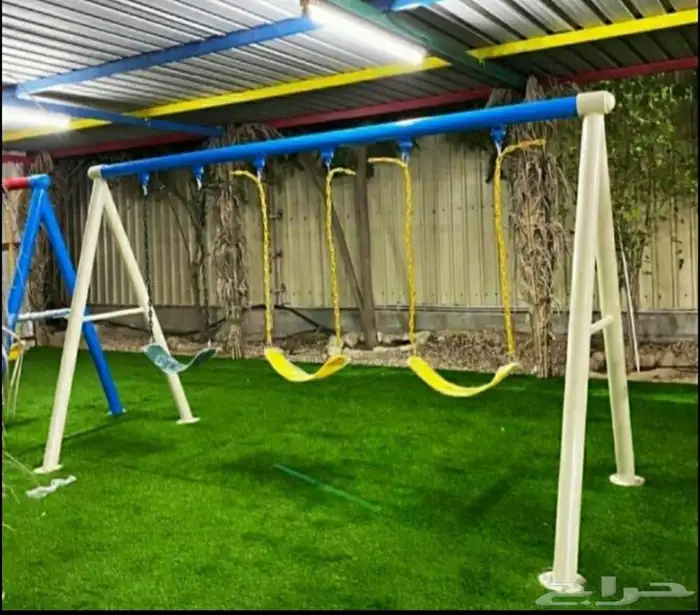 مرجيحه جديده مع 3 كرسي تناسب للطفال والا كبار خصم خاص 17