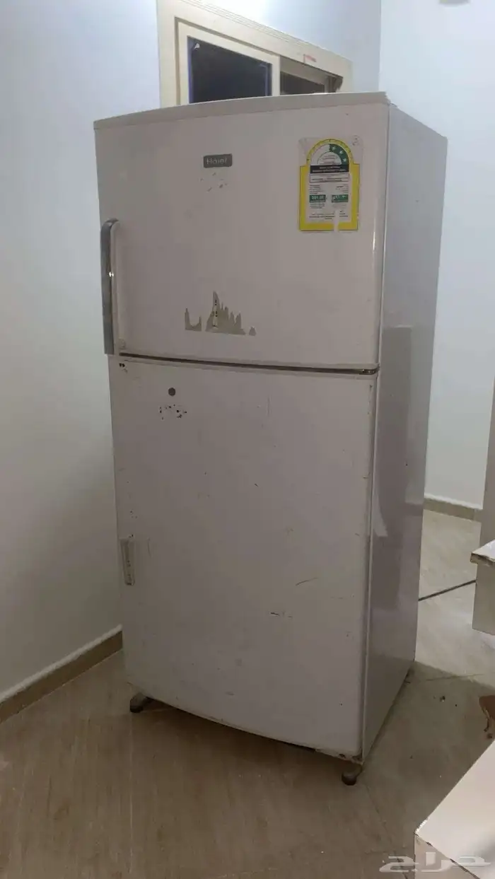 الغراض زي ما تشوفها نضيفه مره 0