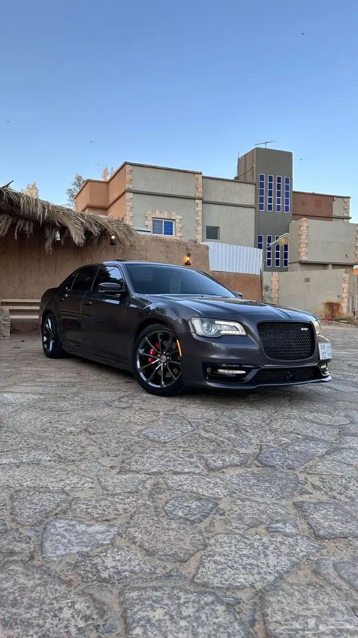 كرايسلر srt 2015 بلاك اديشن ((تم البيع)) 4