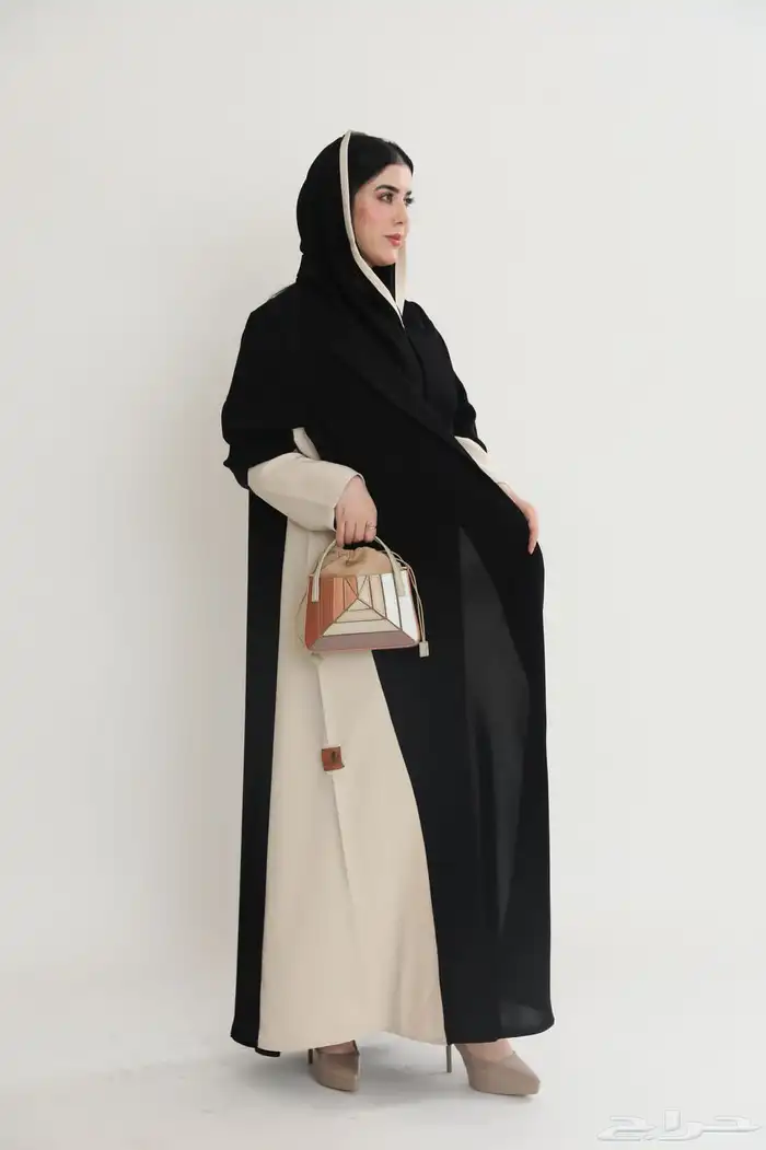 عبايات تفصيل حسب الطلب جملة و تجزئه 3