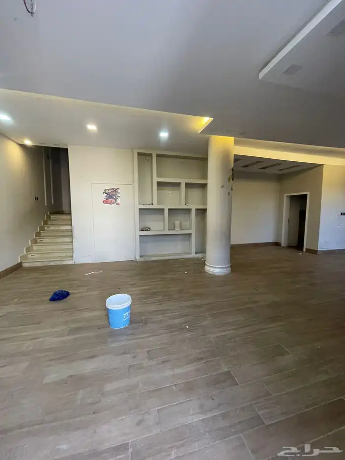عماره للبيع نظام فله دورين وثلاث شقق من أربع غرف بخدماتها 9