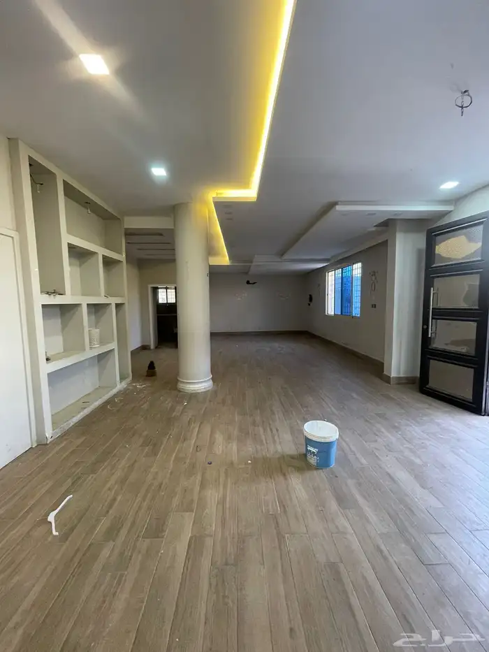 عماره للبيع نظام فله دورين وثلاث شقق من أربع غرف بخدماتها 6