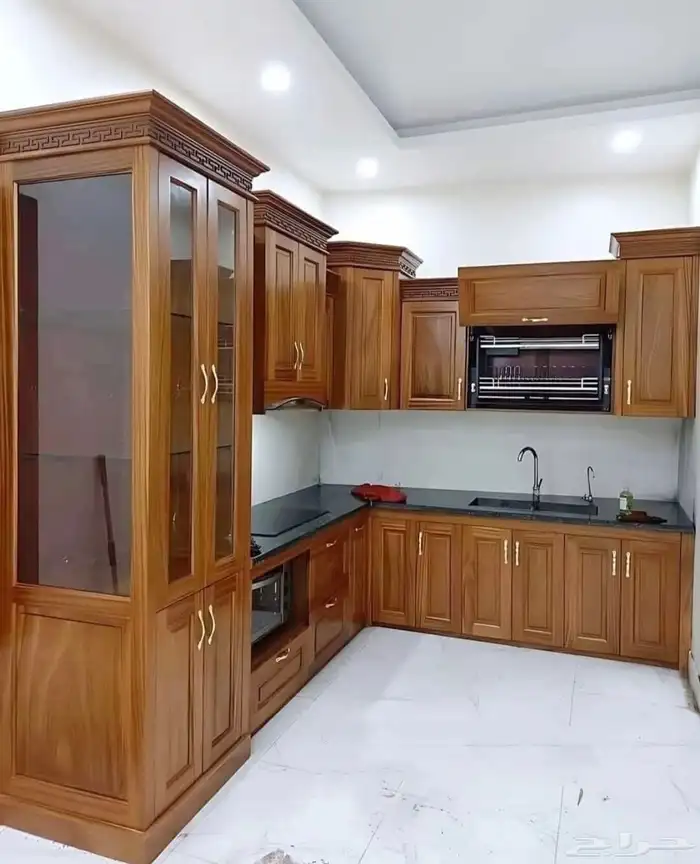 طاولات ودولايب وديكوات خشبية 18